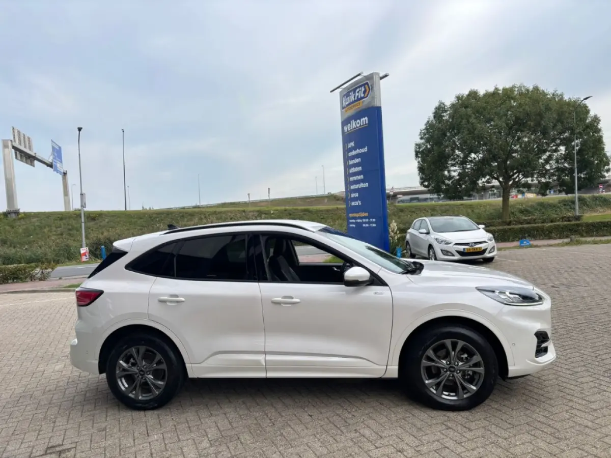 2.5 PHEV 225PK ST-LINE X NORDIC AIRCO NAVI PDC-CAMERA.