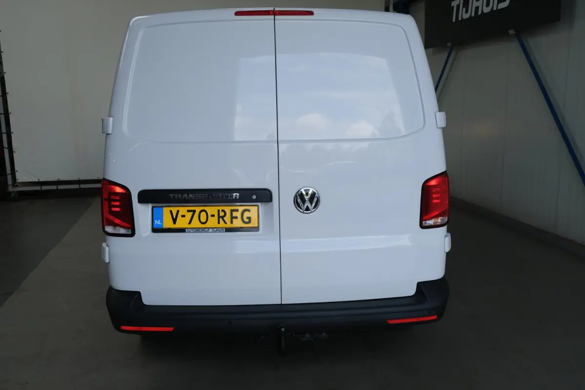 2.0 TDI L2H1 30 3p - Airco, Cruise, Stoelverwarming, PDC, Trekhaak.