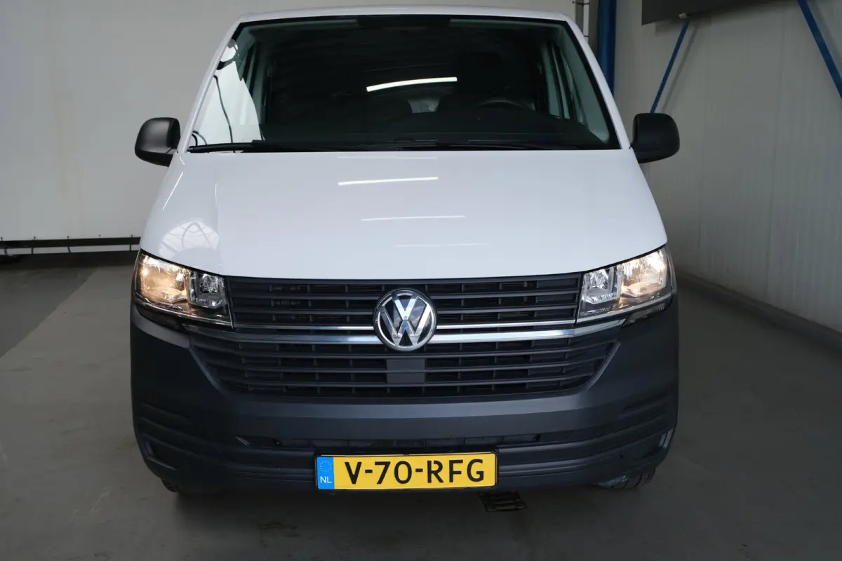 2.0 TDI L2H1 30 3p - Airco, Cruise, Stoelverwarming, PDC, Trekhaak.