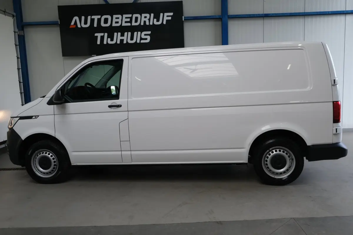 2.0 TDI L2H1 30 3p - Airco, Cruise, Stoelverwarming, PDC, Trekhaak.