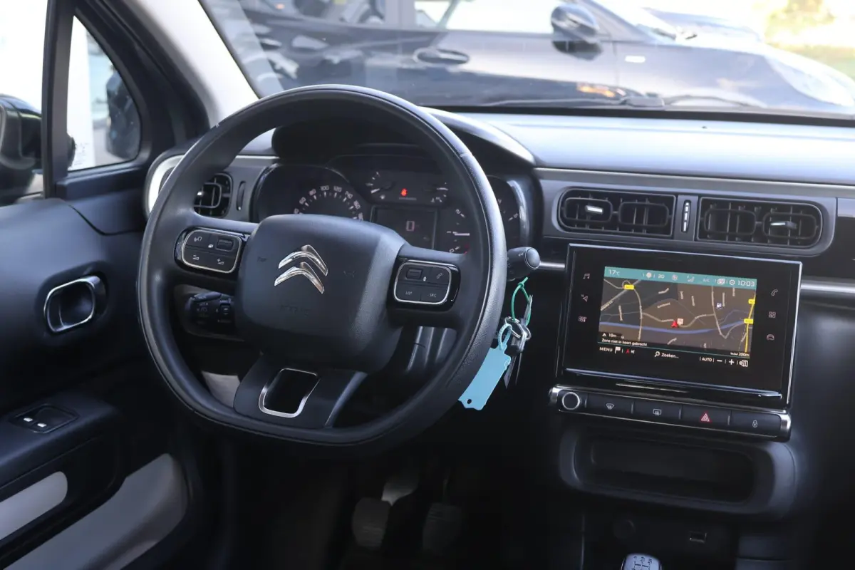 1.2 PureTech S&S Feel Edition | Cruise Control | Navigatie | Airco | Bluetooth |