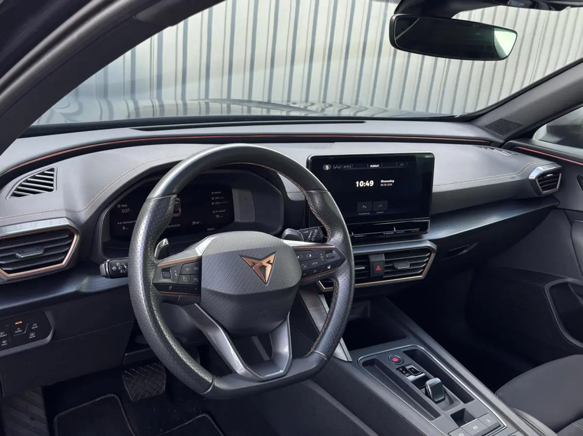 1.4 e-Hybrid Business SOH 92% stuur vw camera