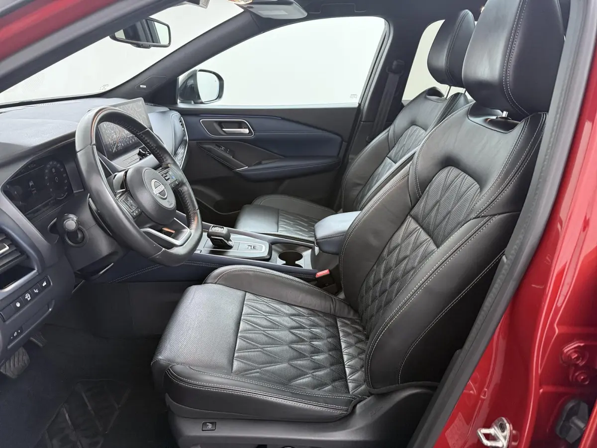 1.3 MHEV Xtronic Tekna Plus | Trekhaak | Panoramadak | Lederen Bekl. | BOSE Audio |