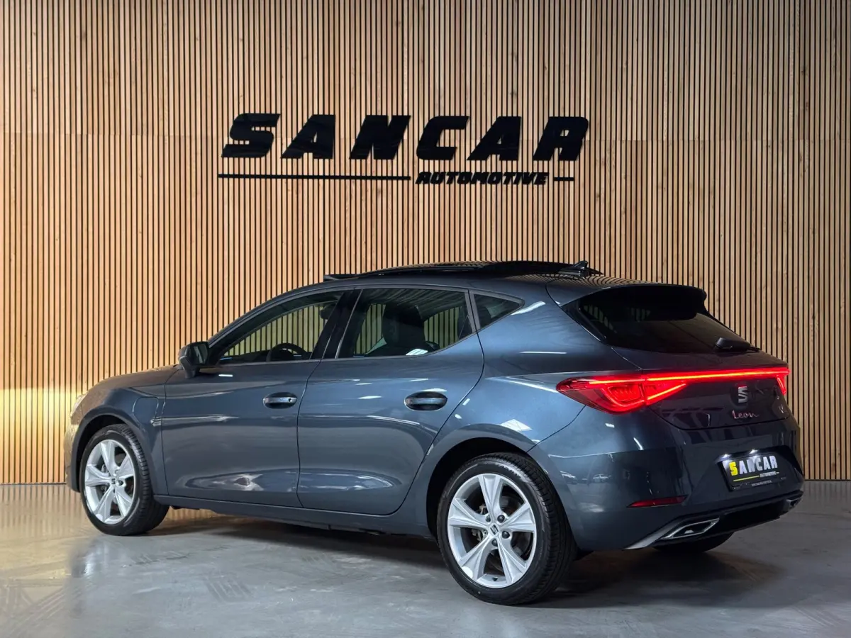 1.4 TSI eHybrid PHEV FR PANO|AMBIENT|MATRIX KOPLAMPEN|STOEL + STUUR VERWARMING| 17 INCH LMV