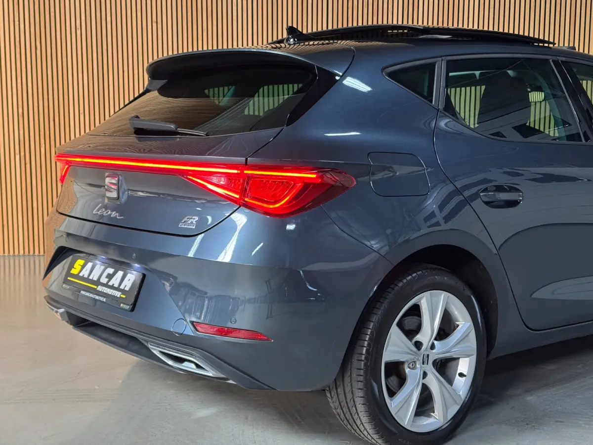 1.4 TSI eHybrid PHEV FR PANO|AMBIENT|MATRIX KOPLAMPEN|STOEL + STUUR VERWARMING| 17 INCH LMV