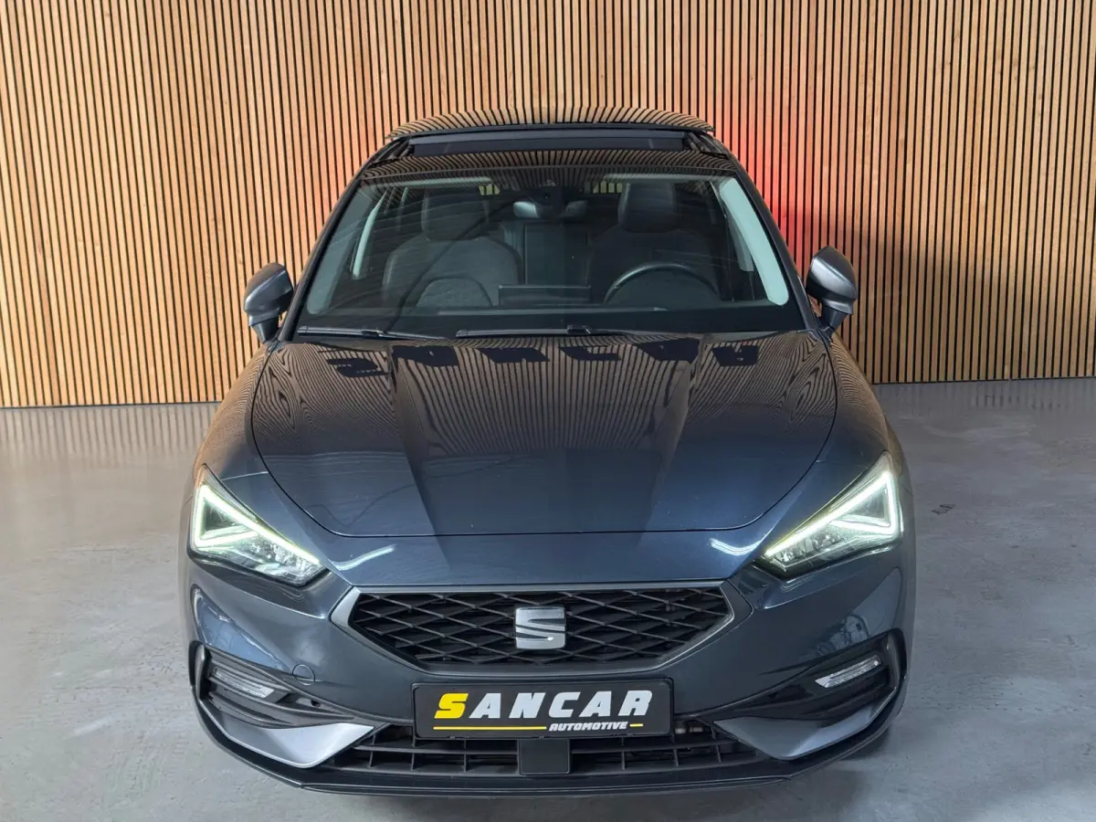 1.4 TSI eHybrid PHEV FR PANO|AMBIENT|MATRIX KOPLAMPEN|STOEL + STUUR VERWARMING| 17 INCH LMV