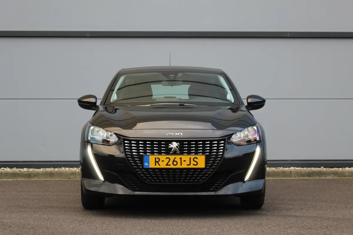 1.2 Active | CarPlay | Airco | Cruise C. | Park Assist | Elec. Pakket | | CarPlay | Airco | Cruise C. | Park Assist | Elec. Pakket |