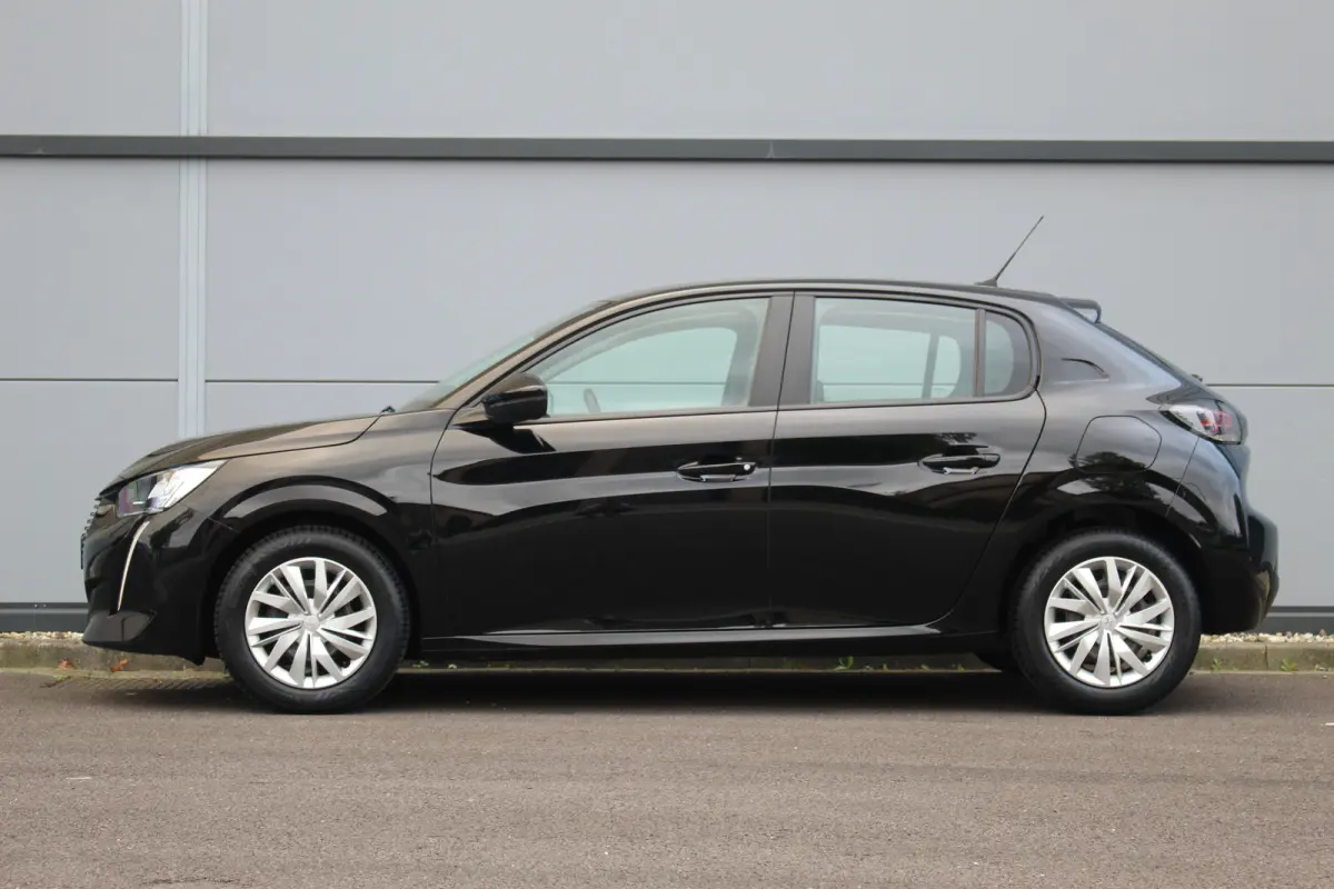 1.2 Active | CarPlay | Airco | Cruise C. | Park Assist | Elec. Pakket | | CarPlay | Airco | Cruise C. | Park Assist | Elec. Pakket |