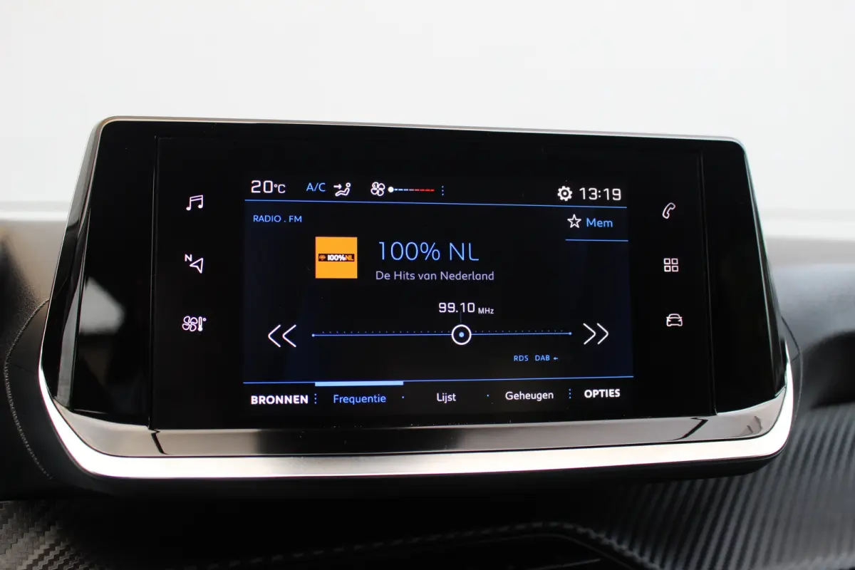 1.2 Active | CarPlay | Airco | Cruise C. | Park Assist | Elec. Pakket | | CarPlay | Airco | Cruise C. | Park Assist | Elec. Pakket |