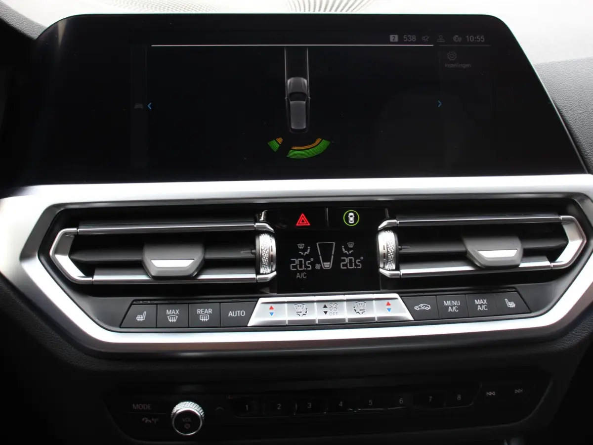 330e xDrive 292 PK 4WD M Sport Climate Control Stoel Stuurverwarming Full LED 18" Velgen Navigatie Prof Carplay/Android Auto PDC VA Trekhaak Elektrisch Sensatec
