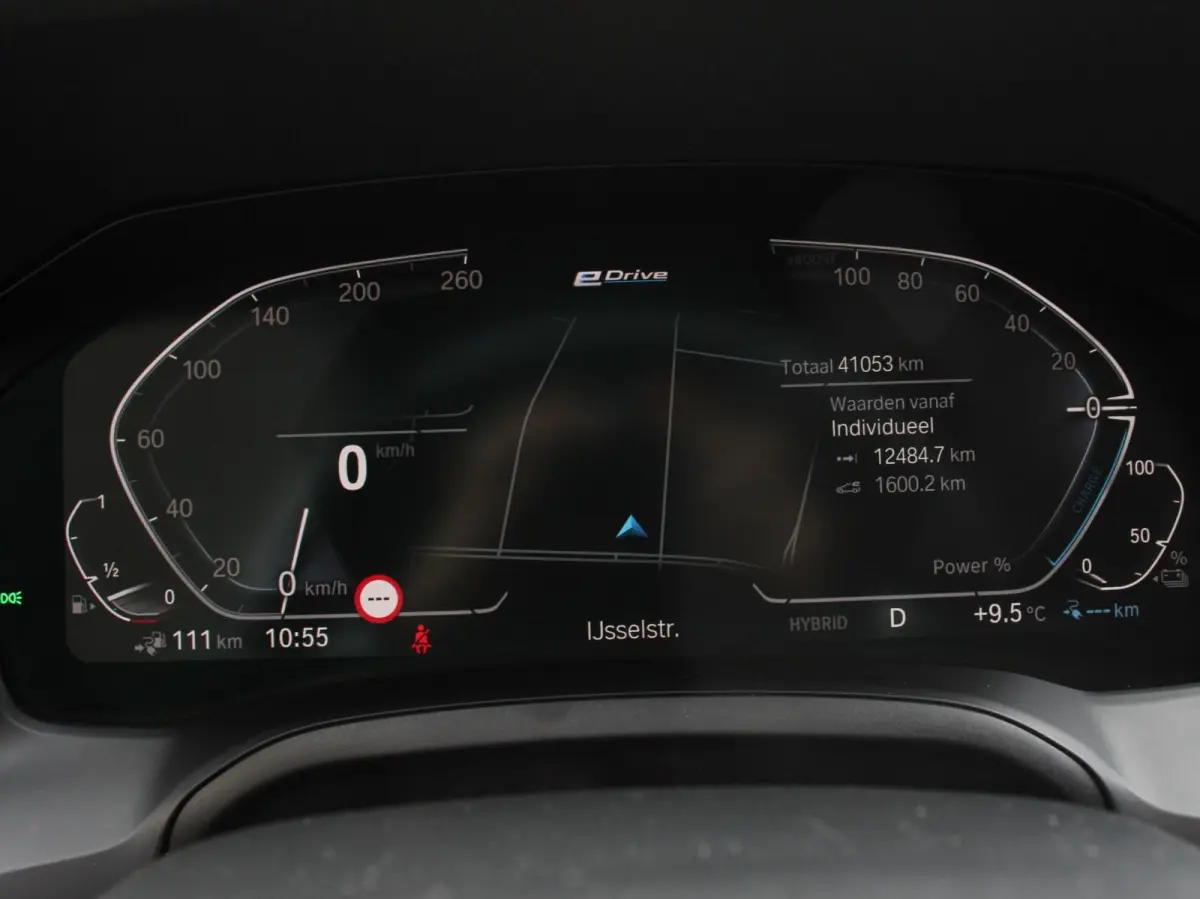 330e xDrive 292 PK 4WD M Sport Climate Control Stoel Stuurverwarming Full LED 18" Velgen Navigatie Prof Carplay/Android Auto PDC VA Trekhaak Elektrisch Sensatec