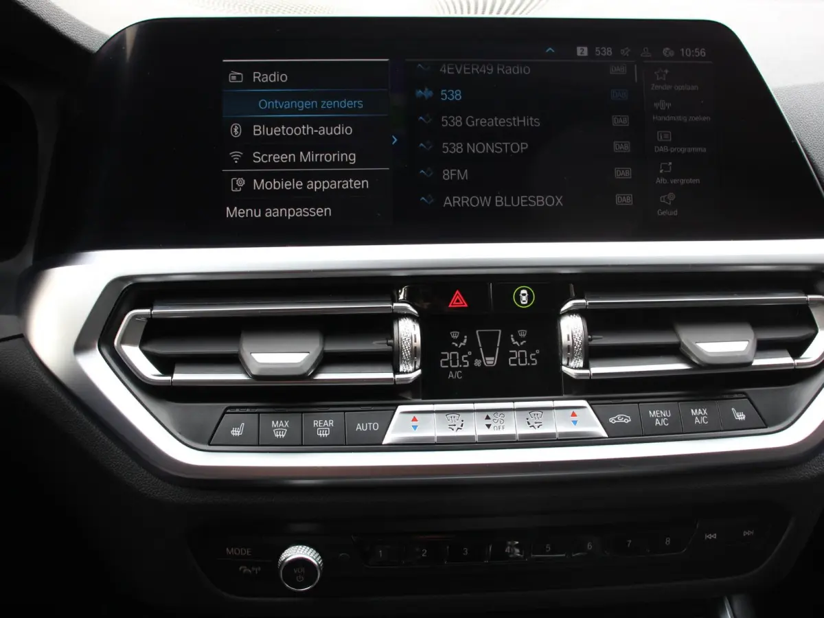330e xDrive 292 PK 4WD M Sport Climate Control Stoel Stuurverwarming Full LED 18" Velgen Navigatie Prof Carplay/Android Auto PDC VA Trekhaak Elektrisch Sensatec