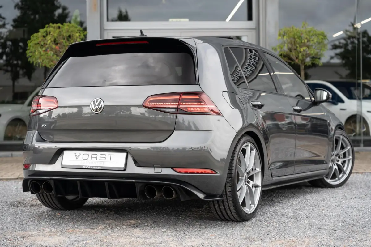 2.0 TSI 4Motion R Akrapovic Pano Dsg Dynau