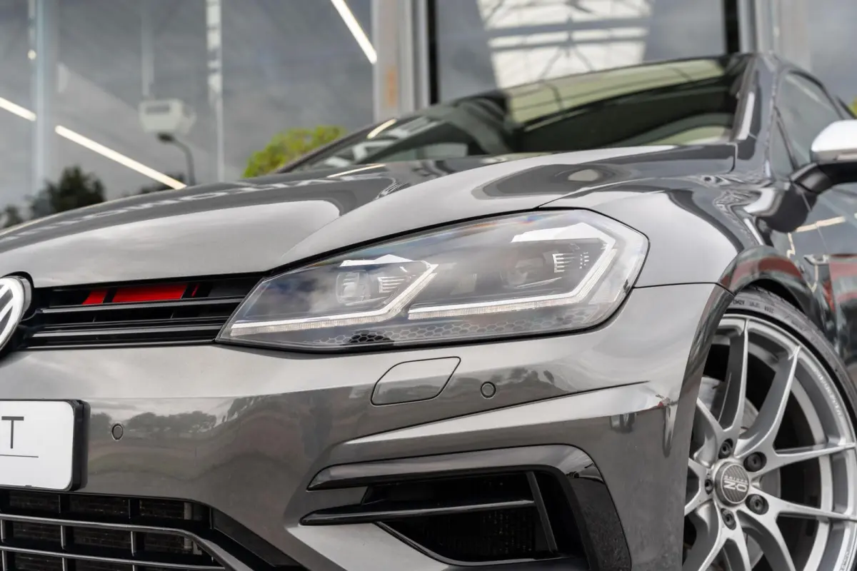 2.0 TSI 4Motion R Akrapovic Pano Dsg Dynau