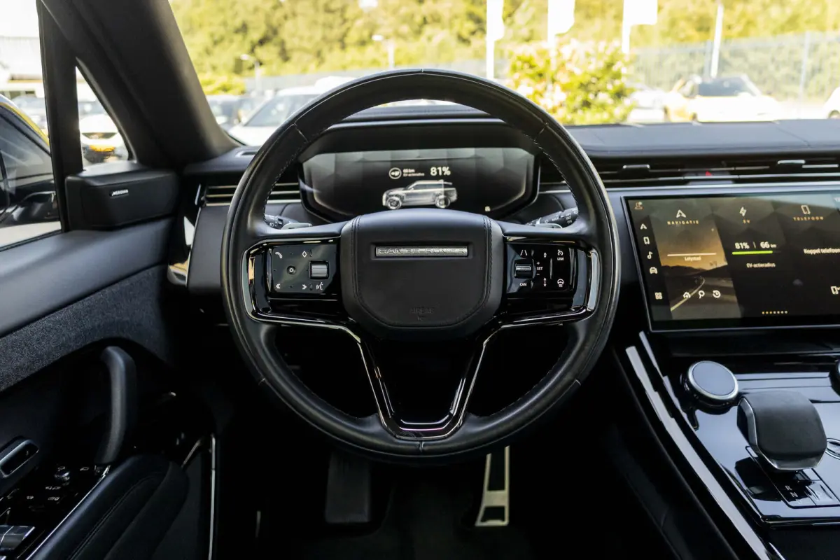 3.0 P440e Dynamic SE 23" | panoramadak | meridian