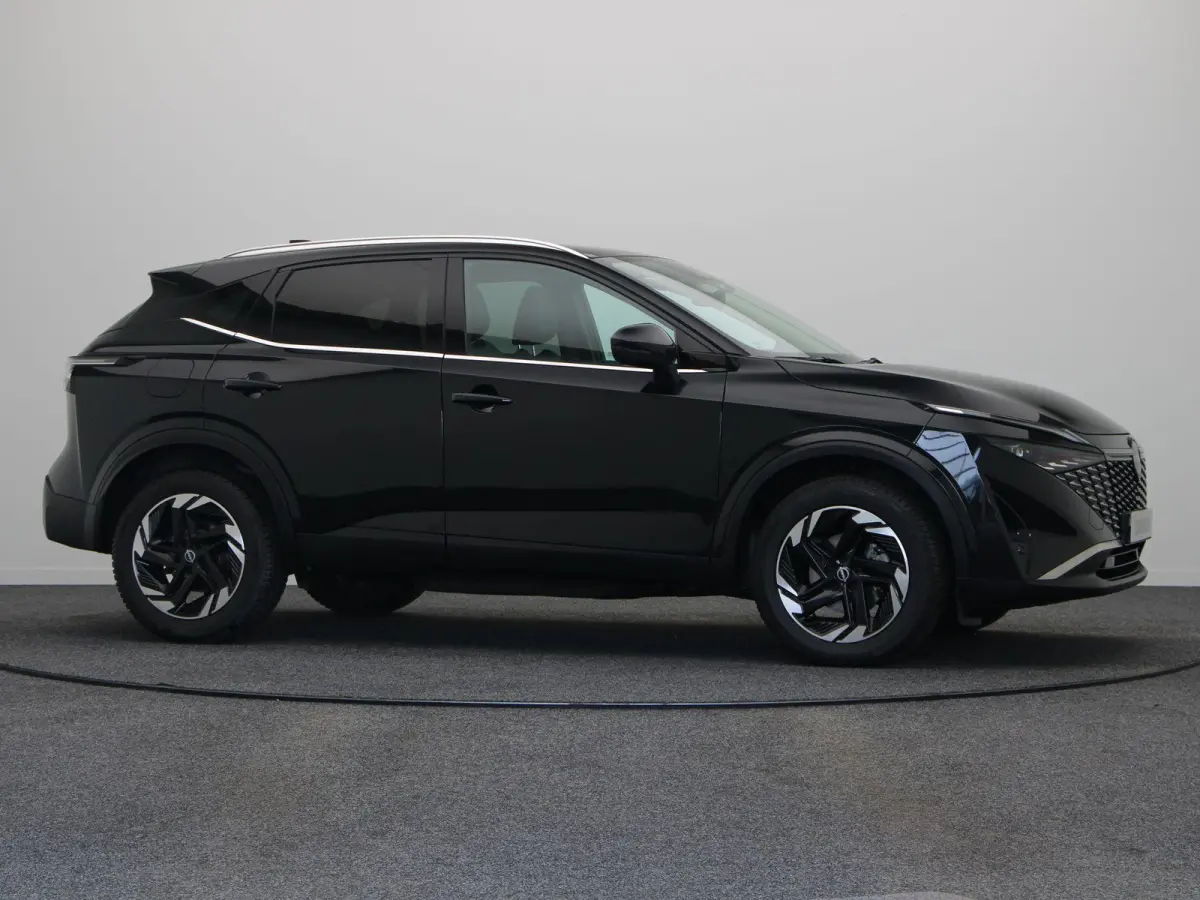 1.3 MHEV Xtronic N-Connecta | Panoramadak | Stoel, Stuur en Voorruit verwarming | Elektrische Achterklep | Headup Display |
