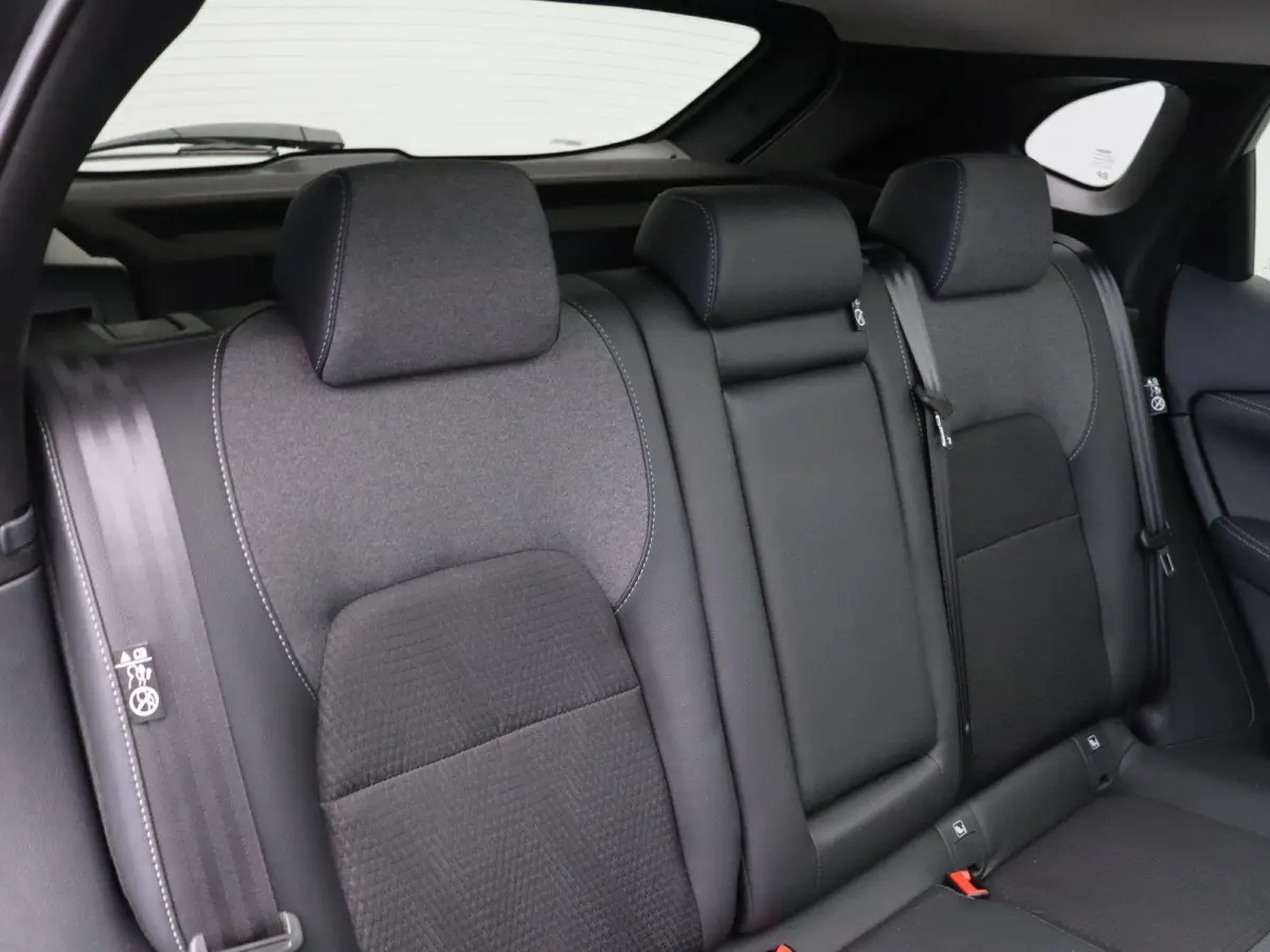 1.3 MHEV Xtronic N-Connecta | Panoramadak | Stoel, Stuur en Voorruit verwarming | Elektrische Achterklep | Headup Display |