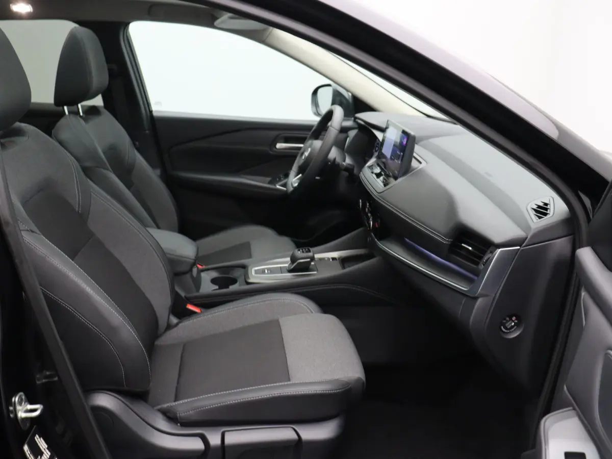 1.3 MHEV Xtronic N-Connecta | Panoramadak | Stoel, Stuur en Voorruit verwarming | Elektrische Achterklep | Headup Display |