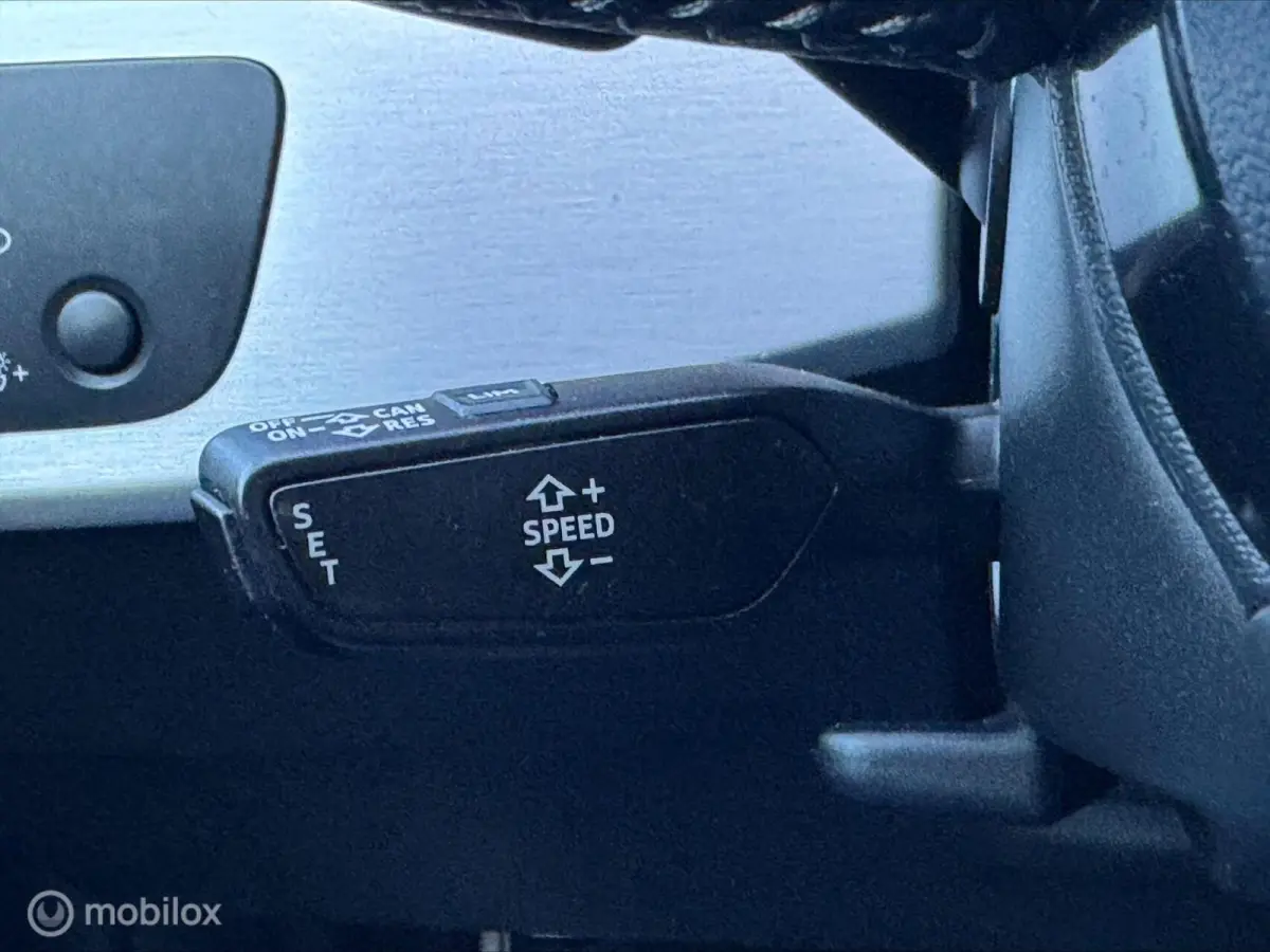 2.0 TFSI S LINE DSG CAMERA/NAVI/STOEL.VW