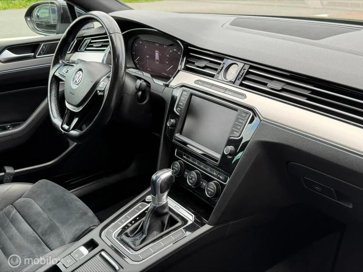 1.4 TSI GTE DSG FULL OPTIONS!