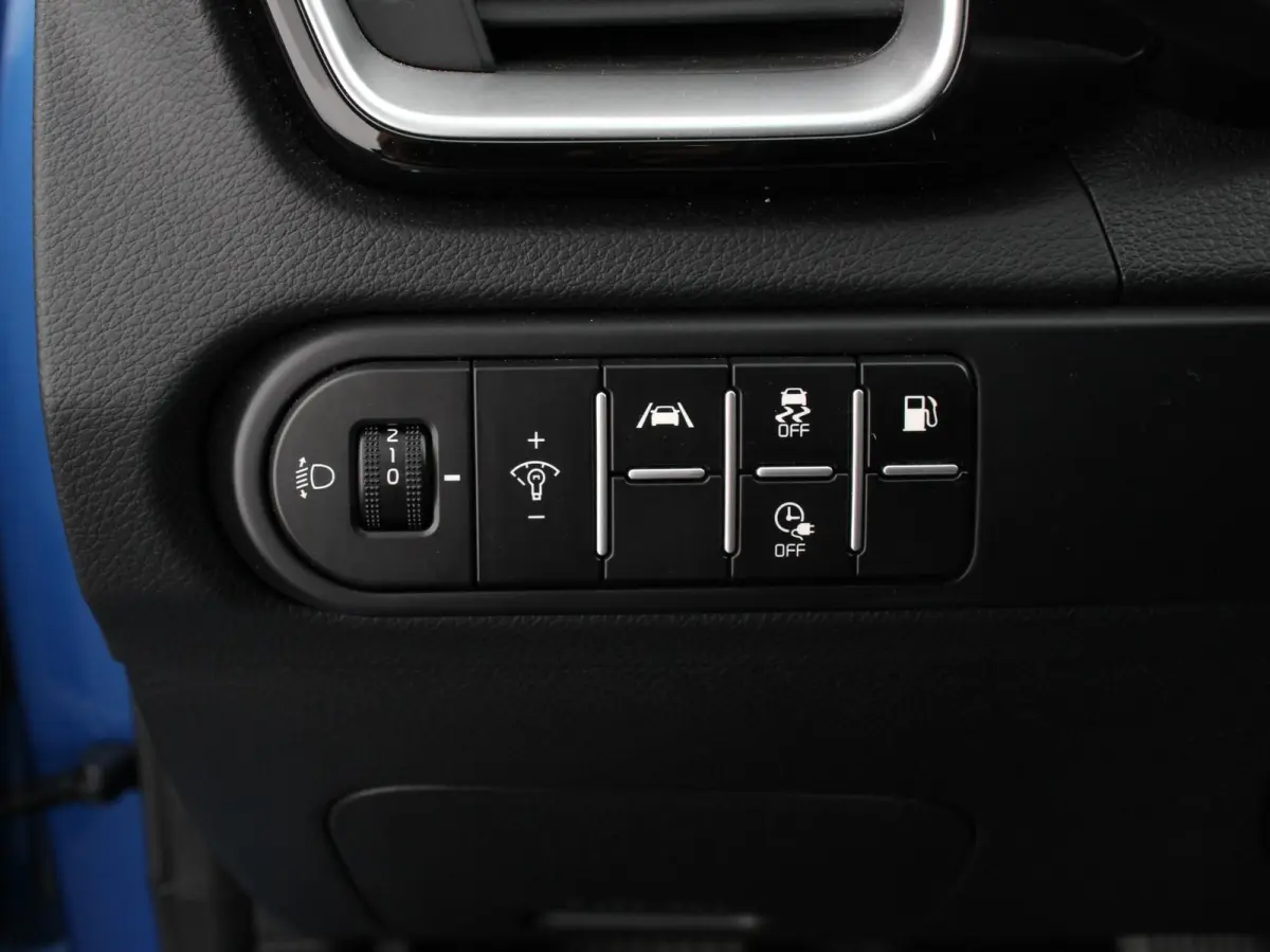 1.6 GDI PHEV DynamicLine Climate control Achteruitrijd camera Cruise control Parkeersensoren LED Lane assist Apple Carplay/ Android auto