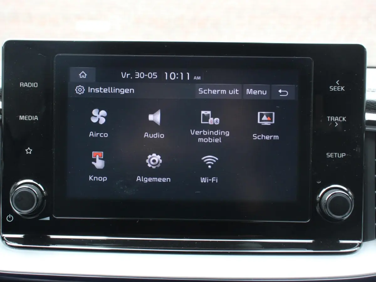 1.6 GDI PHEV DynamicLine Climate control Achteruitrijd camera Cruise control Parkeersensoren LED Lane assist Apple Carplay/ Android auto