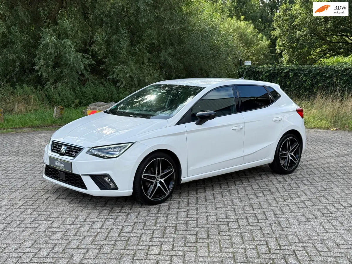 1.0 TSI FR 116PK I 6 BAK I CARPLAY I ALCANTARA I LED I ZEER DIK