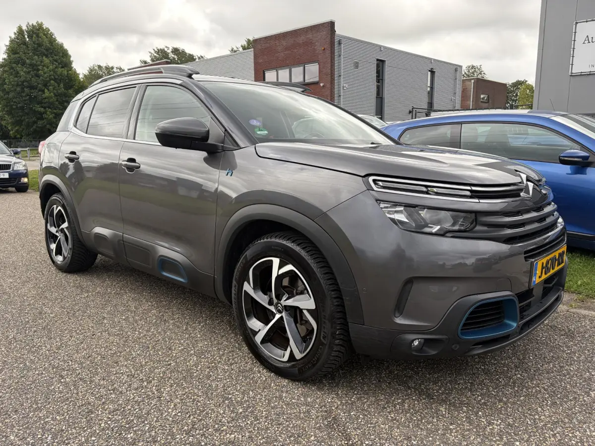 1.6 Plug-in Hybrid 225 Feel