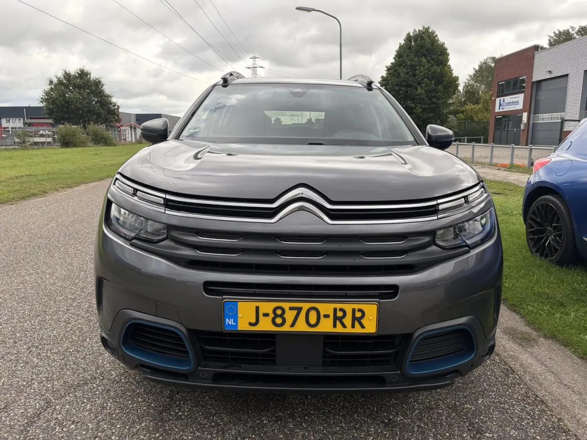 1.6 Plug-in Hybrid 225 Feel