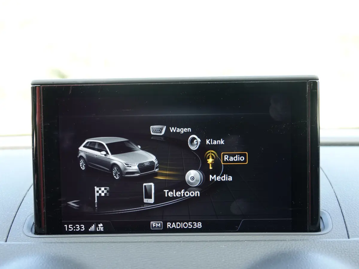 1.0 TFSI AUTOM. Sport Edition VOL LEER | NAVI | ECC | CRUISE | STOELVERW.