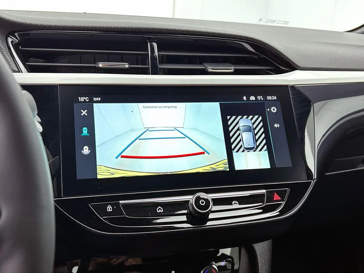 1.2 Turbo 136pk Hybrid Automaat GS Navigatie Apple Carplay/Android Auto Digitale Cockpit Camera Parkeer sensoren Airco Lichtmetalen Velgen Adaptive Cruise Control