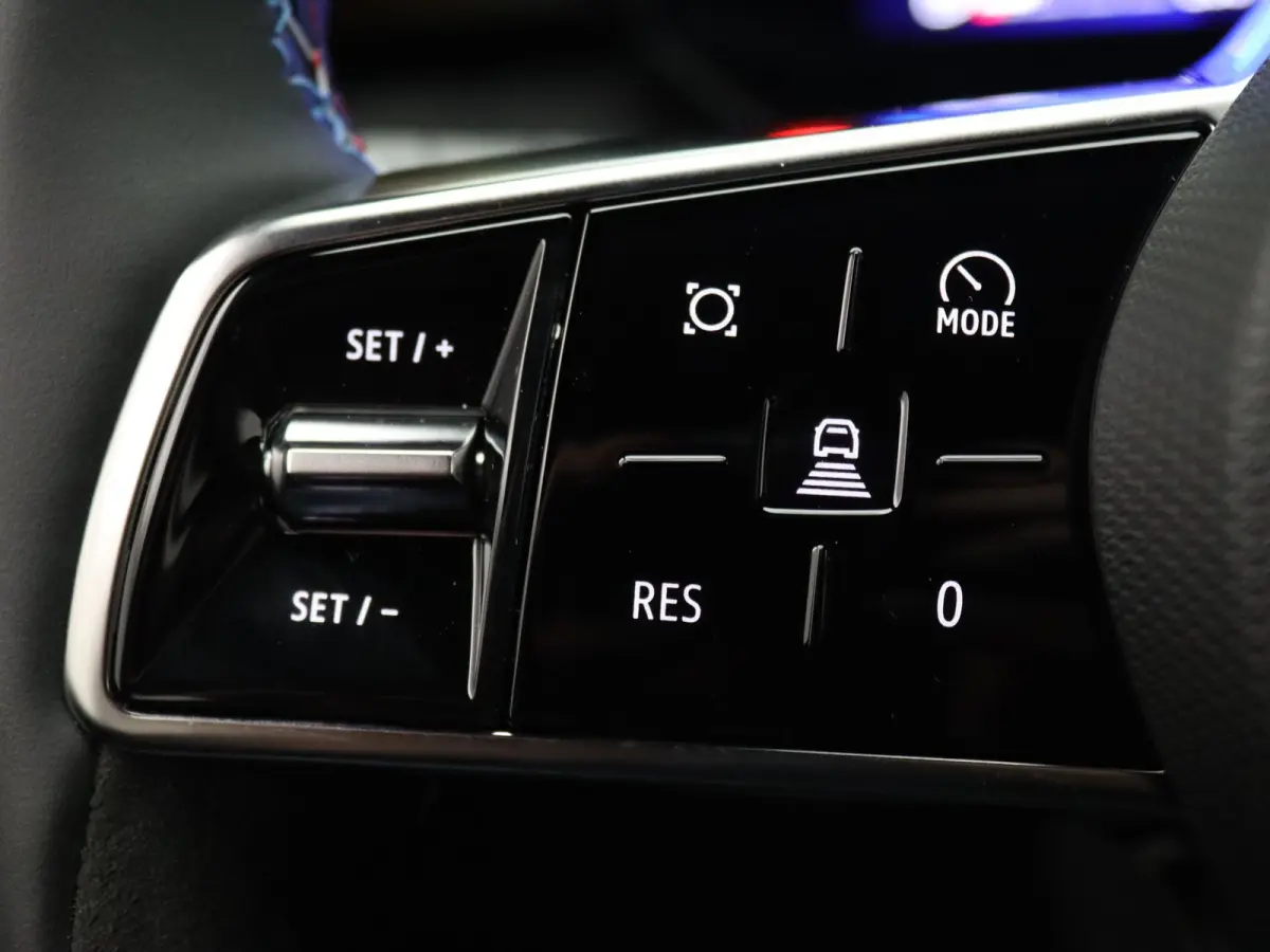 160pk Hybrid esprit Alpine Apple Carplay/Android Auto | Climate