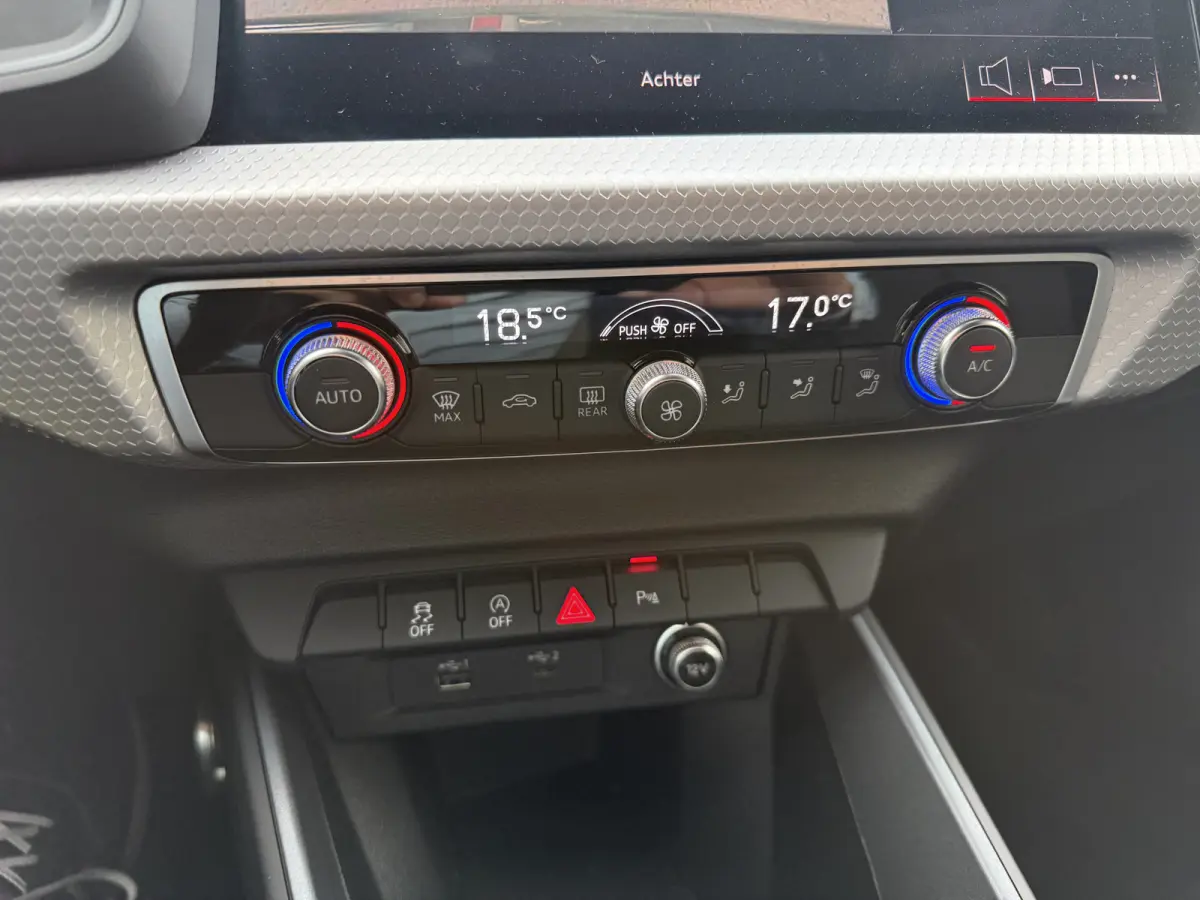 25 TFSI edition one Camera/Apple