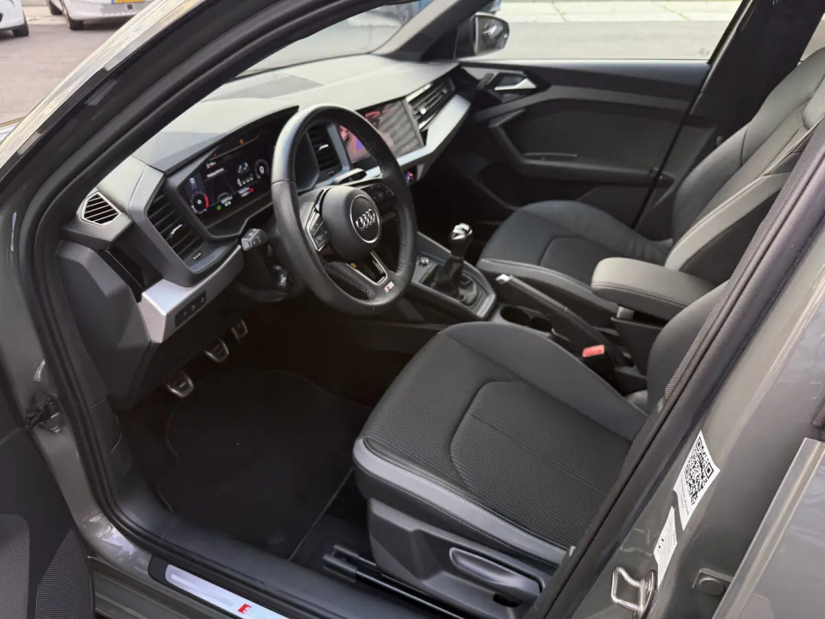 25 TFSI edition one Camera/Apple