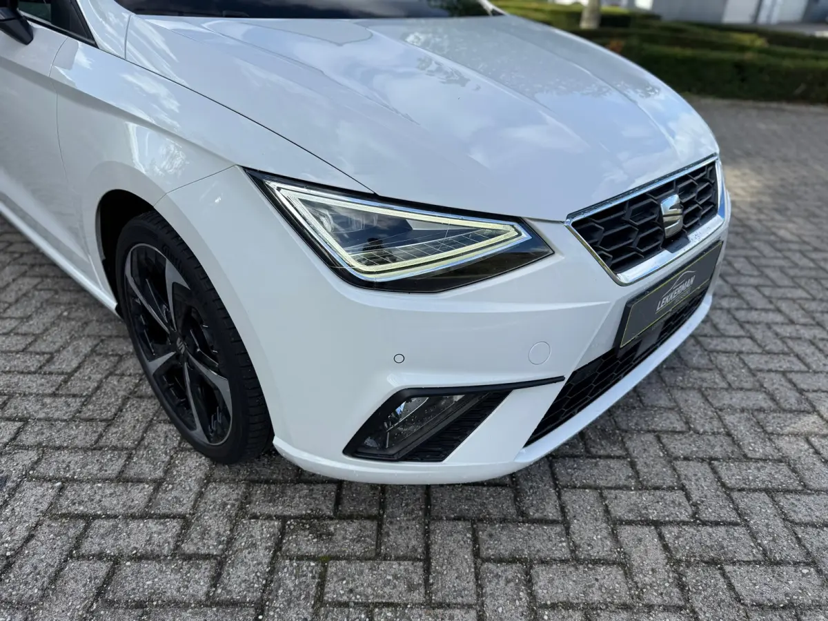 1.0 TSI FR 110PK I 6BAK I CAMERA I CARPLAY I DEALER ONDH I CLIMA