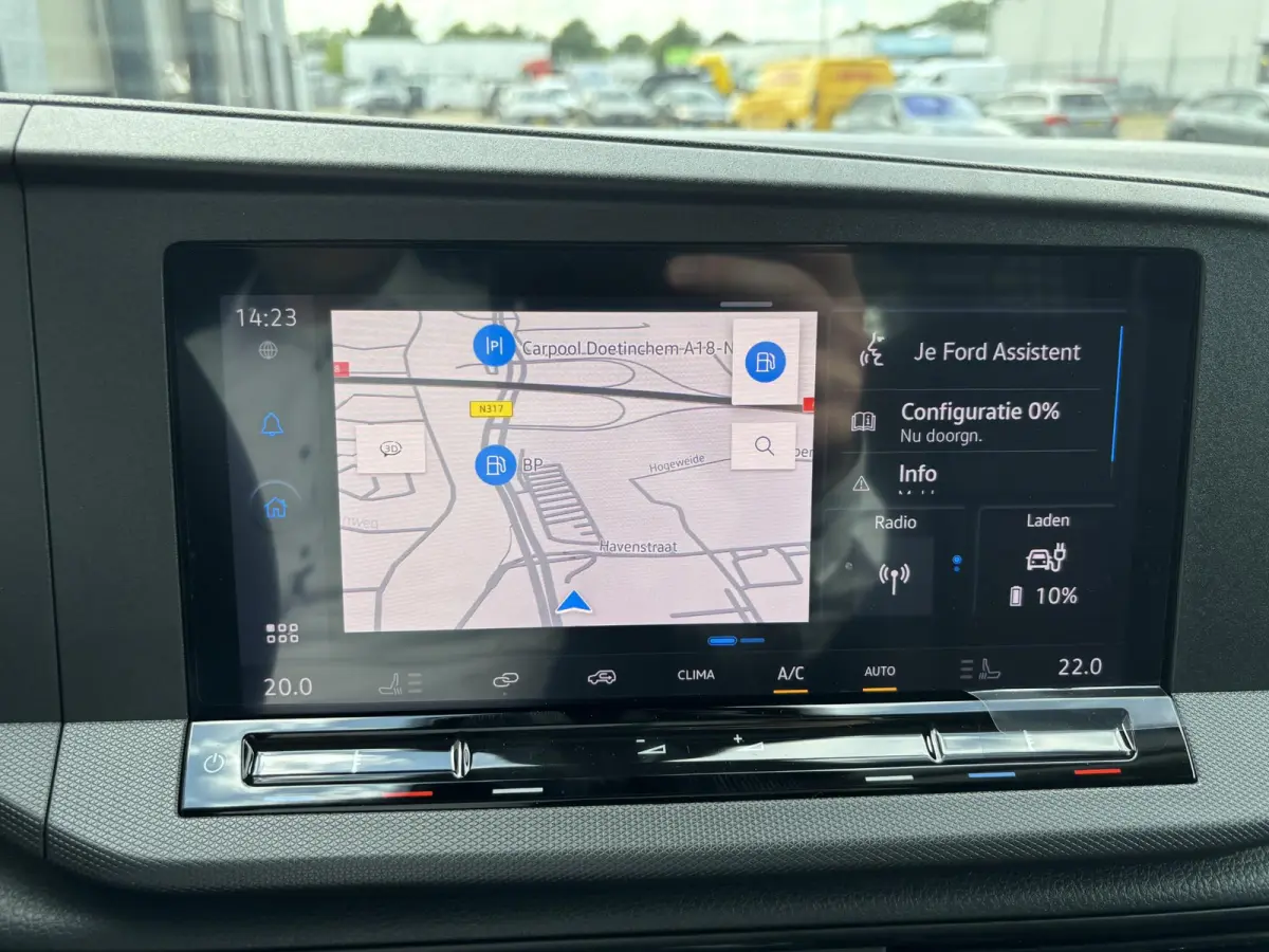1.5 EcoBoost PHEV L2 Trend | Laadschot met Ruit | Ruit in achterdeuren | Apple carplay | Android Auto |