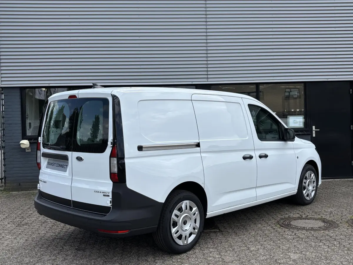 1.5 EcoBoost PHEV L2 Trend | Laadschot met Ruit | Ruit in achterdeuren | Apple carplay | Android Auto |