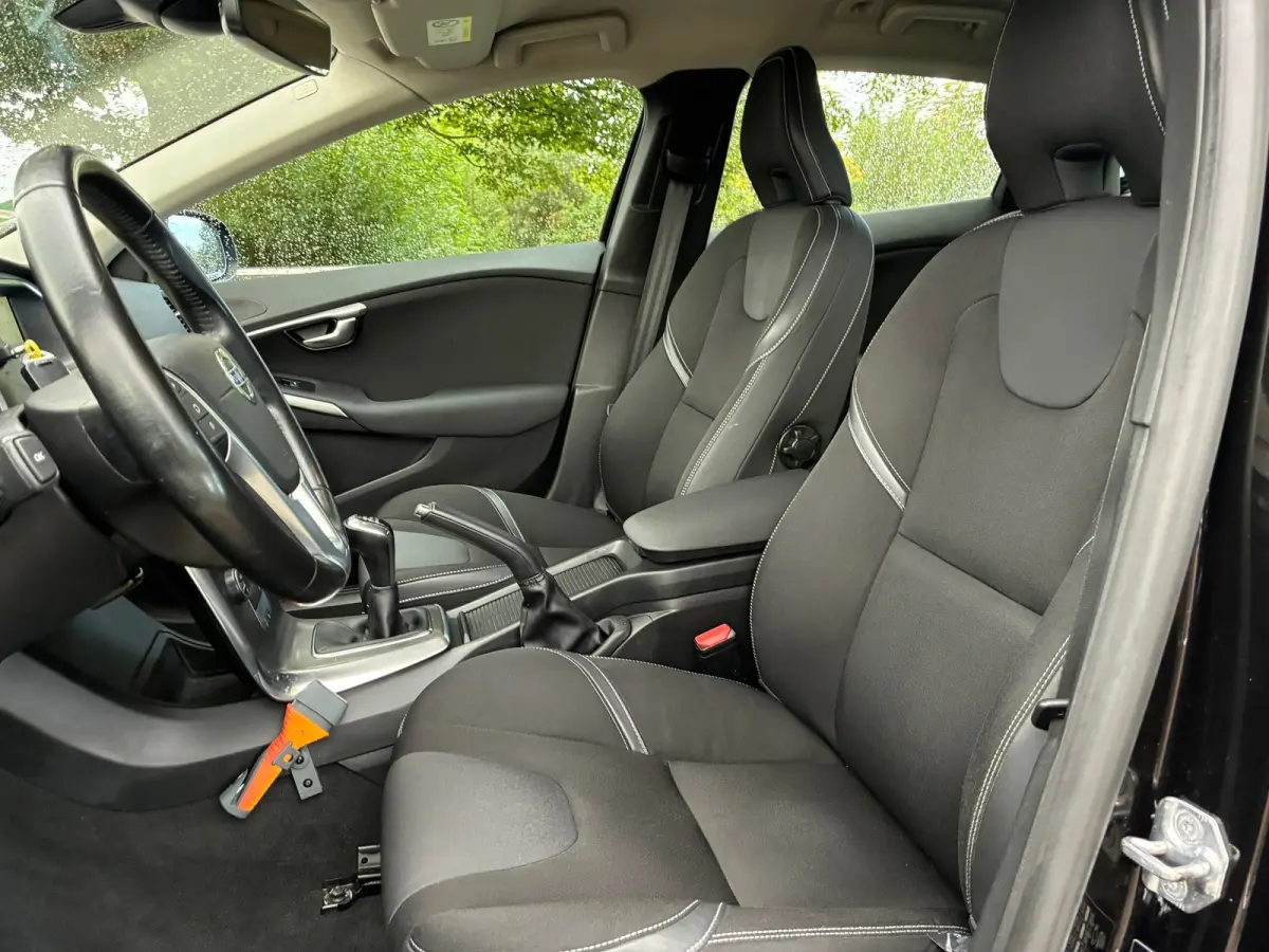 2.0 T3 | Xenon + Clima + Navi nu €8.975,-!!