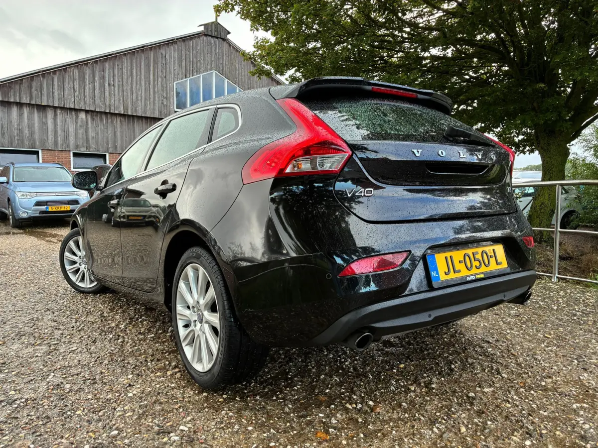 2.0 T3 | Xenon + Clima + Navi nu €8.975,-!!
