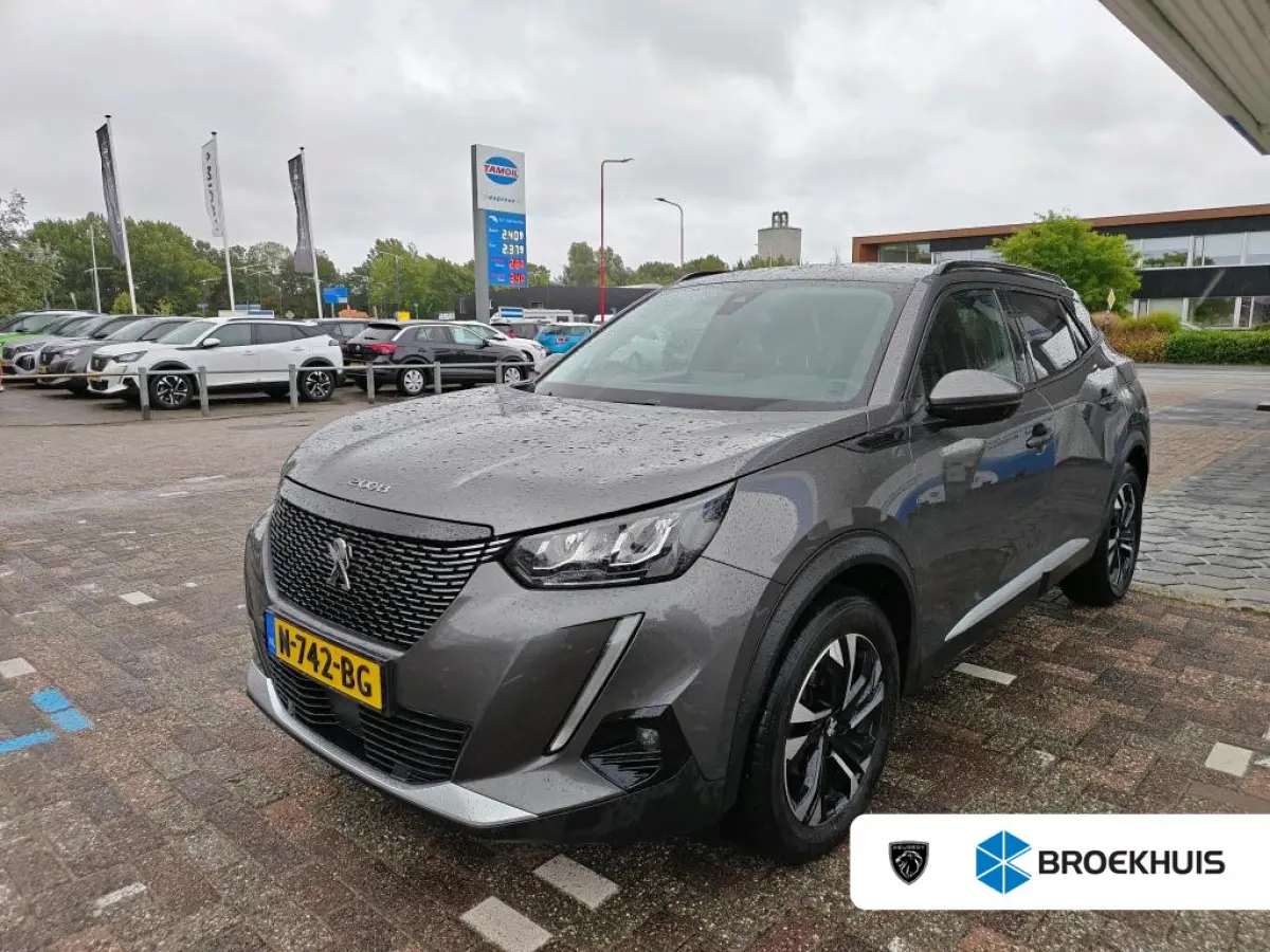 1.2 PureTech 130pk EAT8 Allure Pack | Automaat | Navigatie | Camera | Apple carplay | NL auto | Keyless | 70.000km |