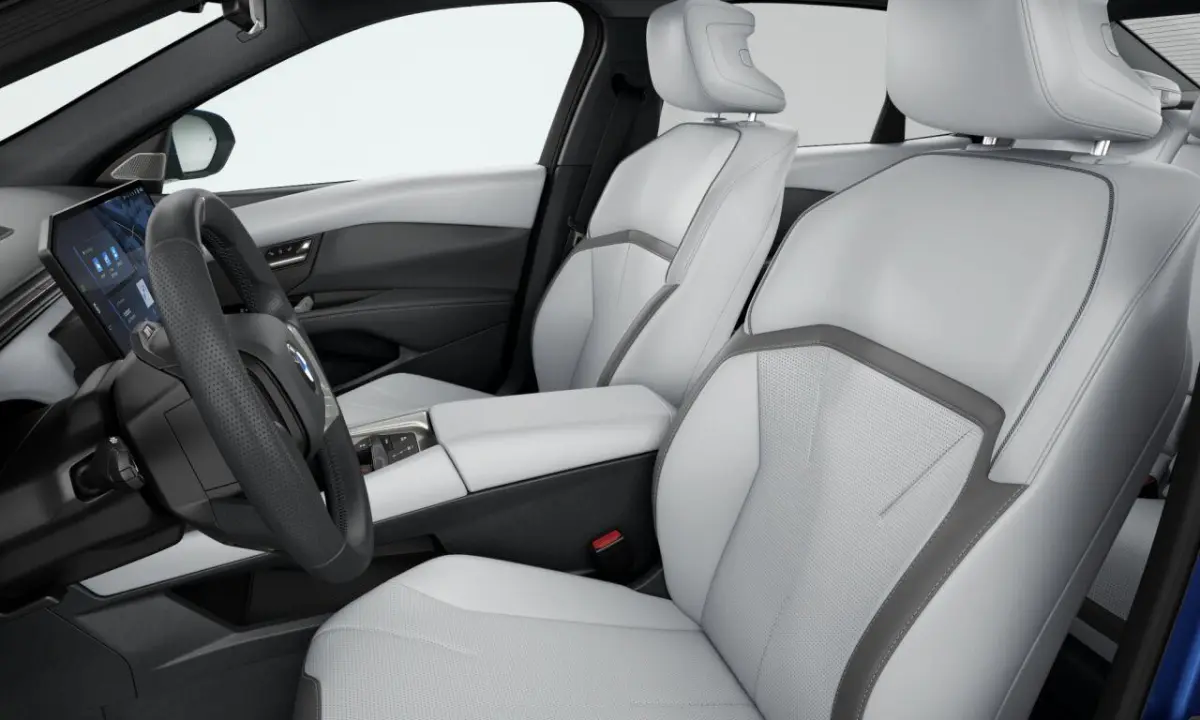 50 xDrive First Edition M Sportpakket | Panoramadak | Driving Assistant Plus | Parking Assistant Plus | Trekhaak Pakket