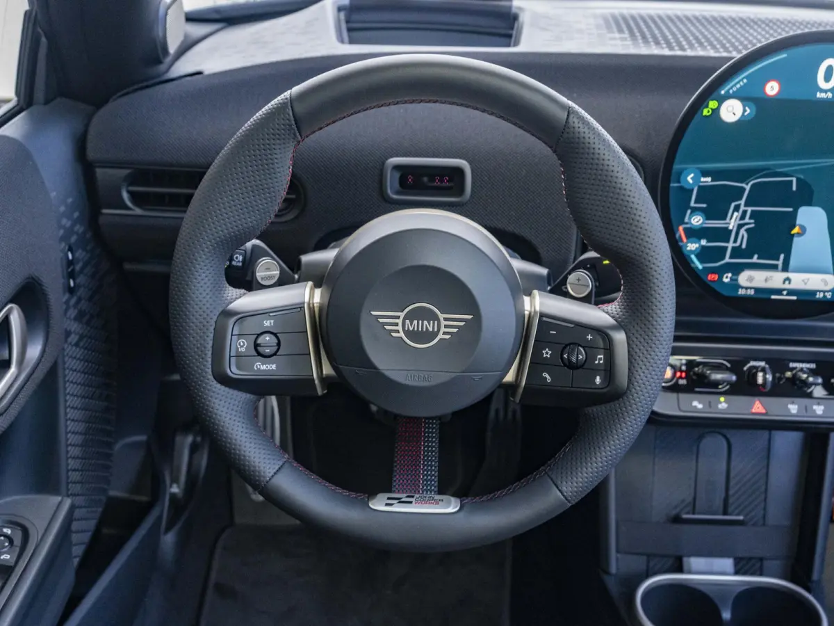 JCW John Cooper Works XL-pakket | Elektrisch verstelbare stoelen | Glazen panoramadak | Stoel & Stuurverwarming | 360' Camera |
