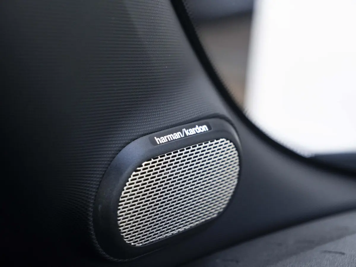 JCW John Cooper Works XL-pakket | Elektrisch verstelbare stoelen | Glazen panoramadak | Stoel & Stuurverwarming | 360' Camera |