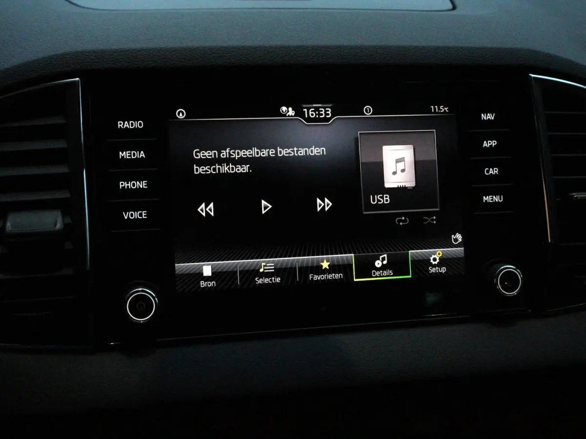 1.5 TSI 150pk DSG Ambition Navigatie Apple Carpla/Android Auto Camera Climate Control Adaptive Cruise control Lichtmetalen Velgen