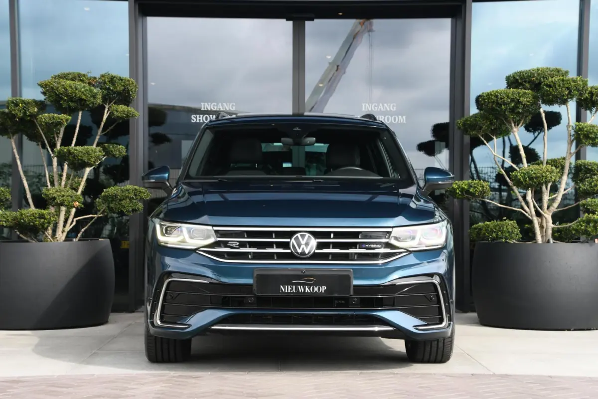 1.4 TSI eHybrid R-Line Business+ | SOH 98,93%