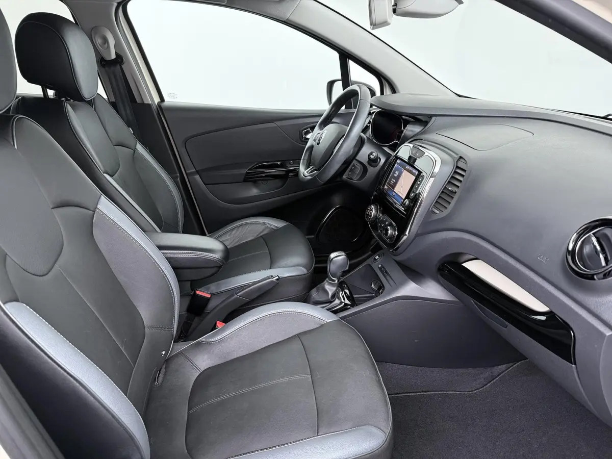 TCe 120 EDC Xmod | Automaat | Trekhaak | Navigatie | Climate Control |