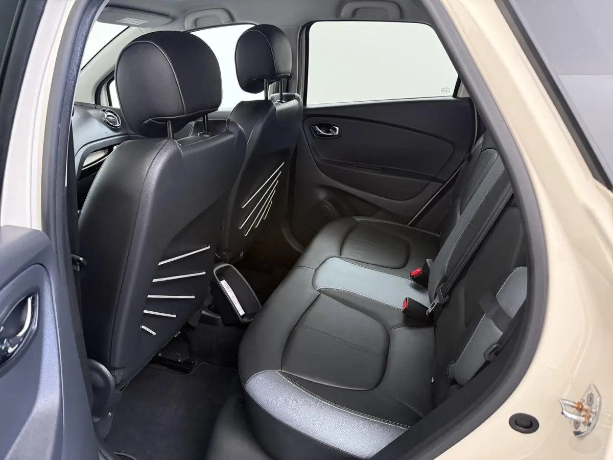 TCe 120 EDC Xmod | Automaat | Trekhaak | Navigatie | Climate Control |