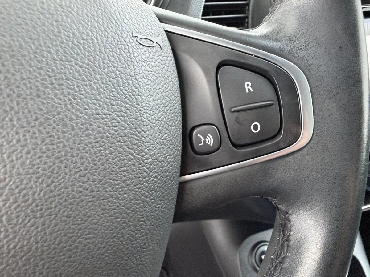 TCe 120 EDC Xmod | Automaat | Trekhaak | Navigatie | Climate Control |