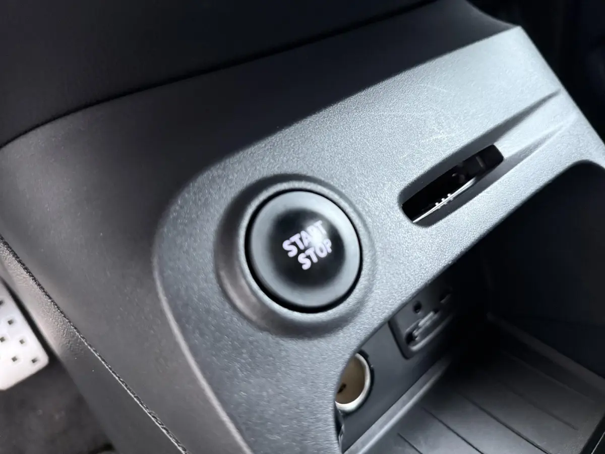 TCe 120 EDC Xmod | Automaat | Trekhaak | Navigatie | Climate Control |