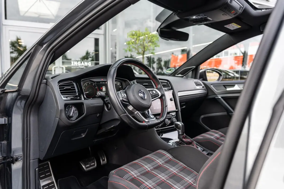 2.0 TSI GTI Performance Pano DSG ACC Dynau